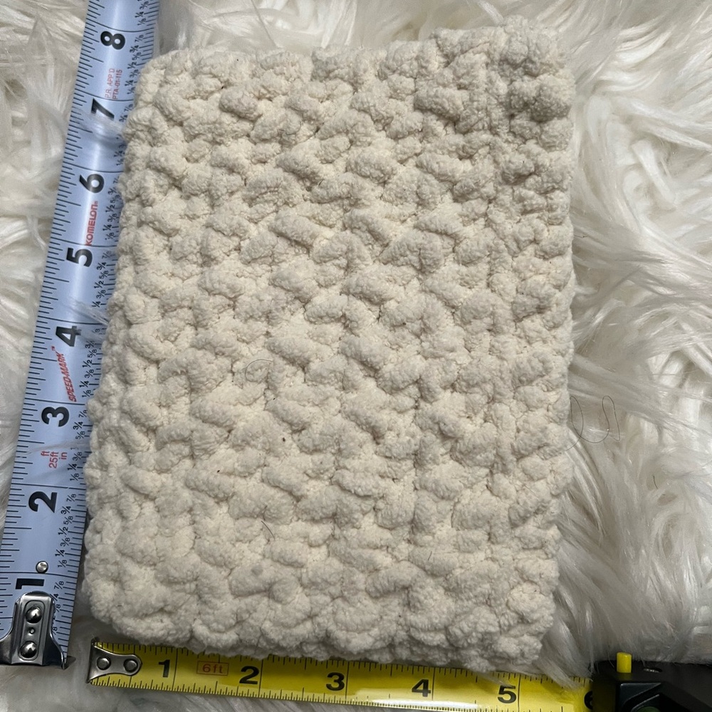 Cream Planner Pouch